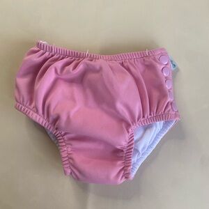 NWOT Green Spouts Swim Diaper